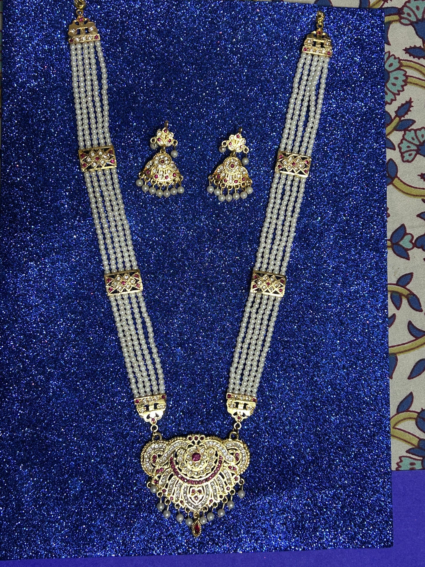 Rani haar modern design