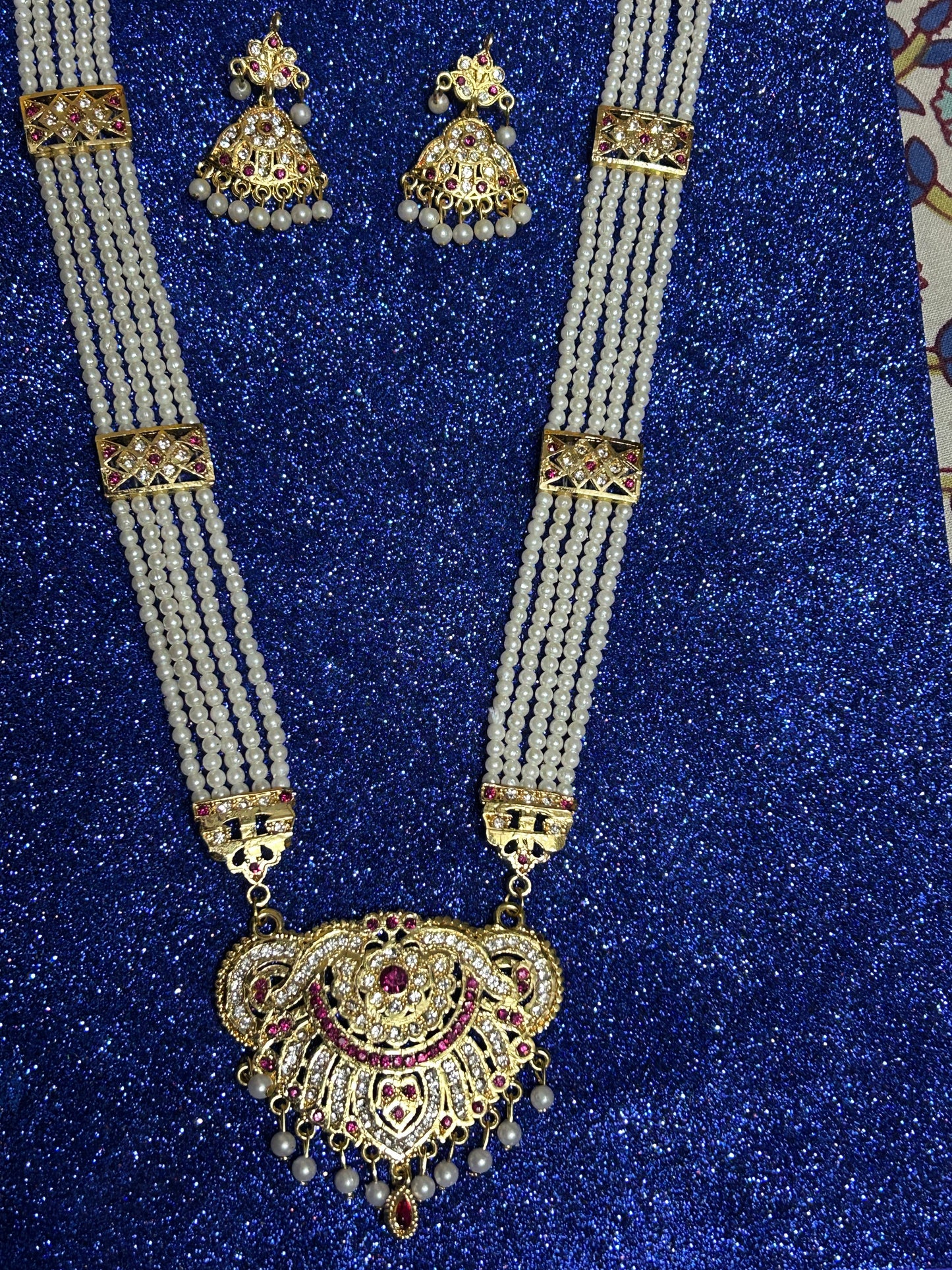 Diamond rani haar modern design