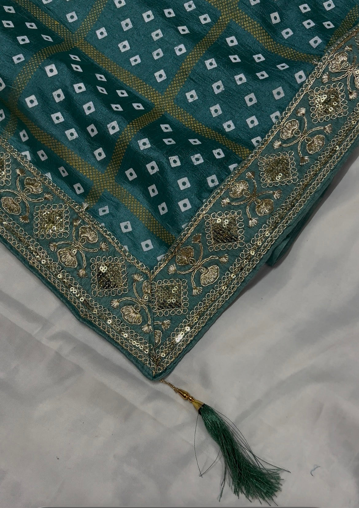 Premium silk chunari saree